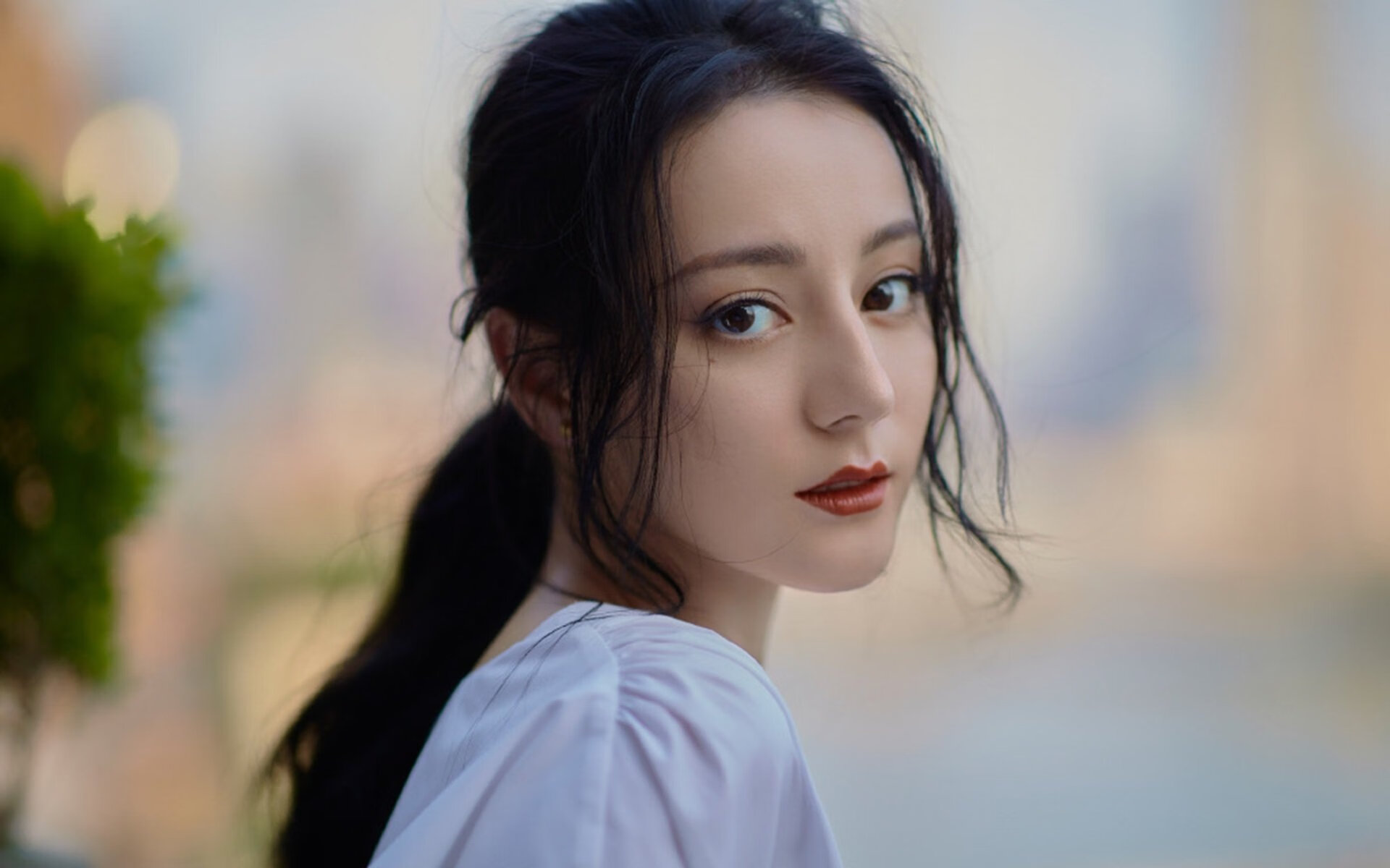 防守端身位选择是否影响团队协防效率,防守站位