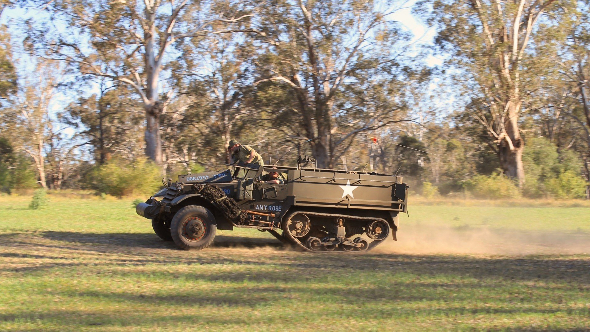英超冲刺激烈：冠军悬念逐渐揭晓！，英超争冠